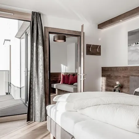 The View By Regina Sölden